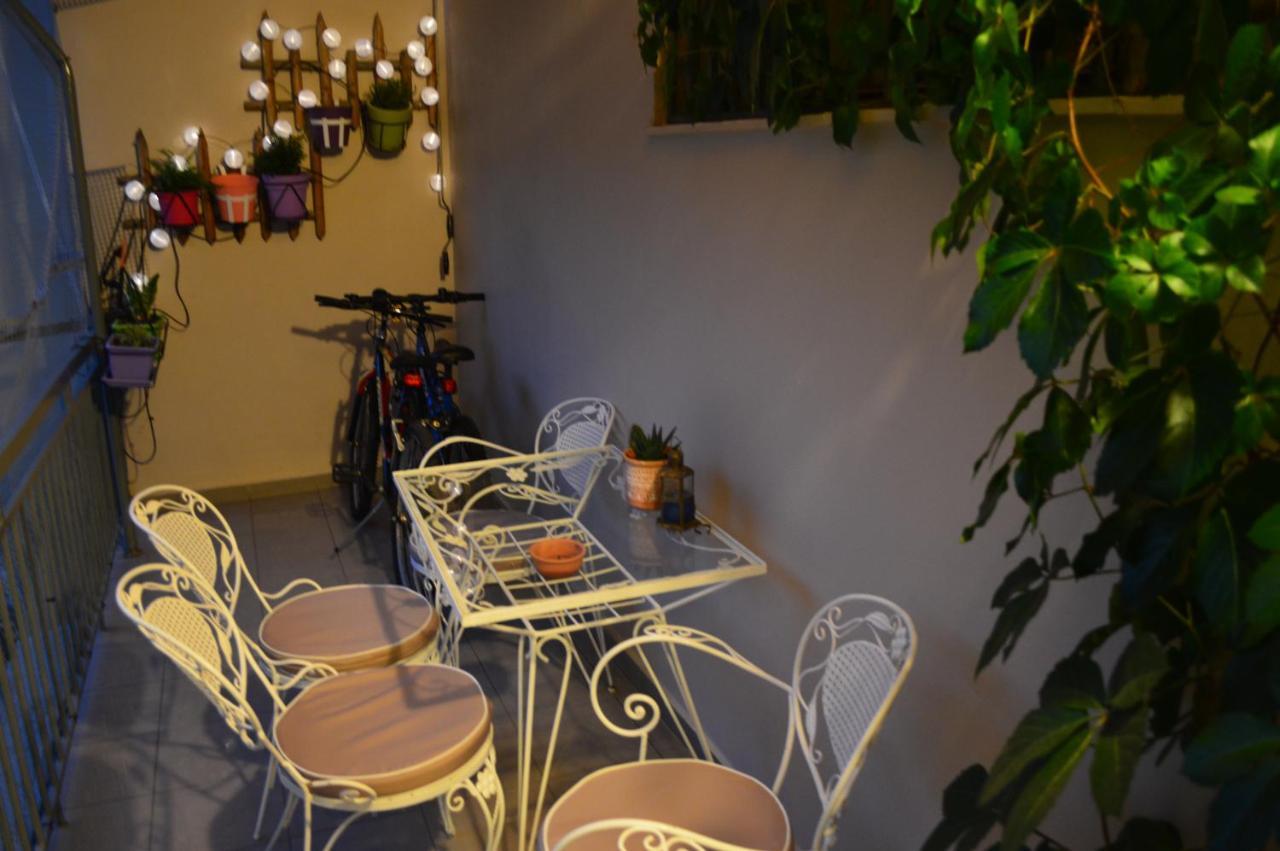 Central Kalamata Cozy Apartment Eksteriør billede